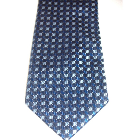 Nautica Blue Boxes Geometric Tie 100% Silk Men’s Necktie 3-7/8" x 60" - Picture 4 of 5